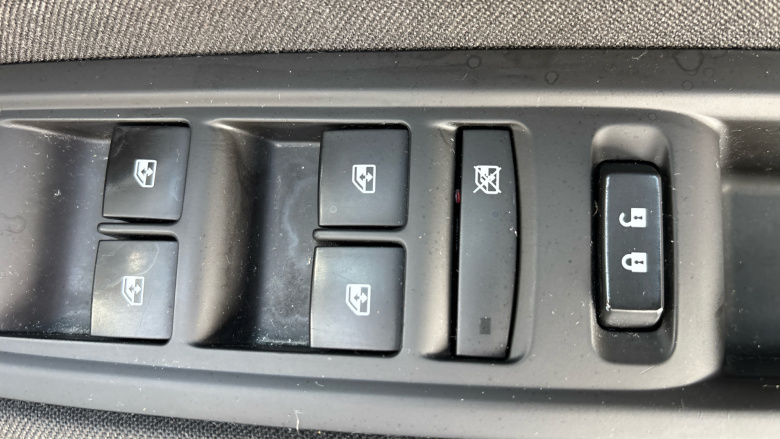 Vauxhall Mokka X 1.4T Design Nav 5dr Auto Petrol Hatchback